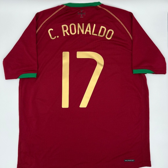 Cristiano Ronaldo #17 Portugal 2006/2007 Home ORIGINAL Nike Soccer Jersey (XL)